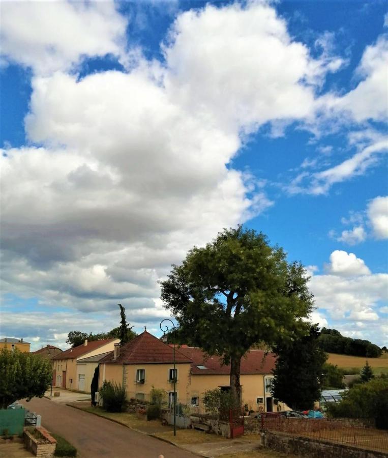 Les Gremilles Bed & Breakfast Bassoncourt Eksteriør bilde