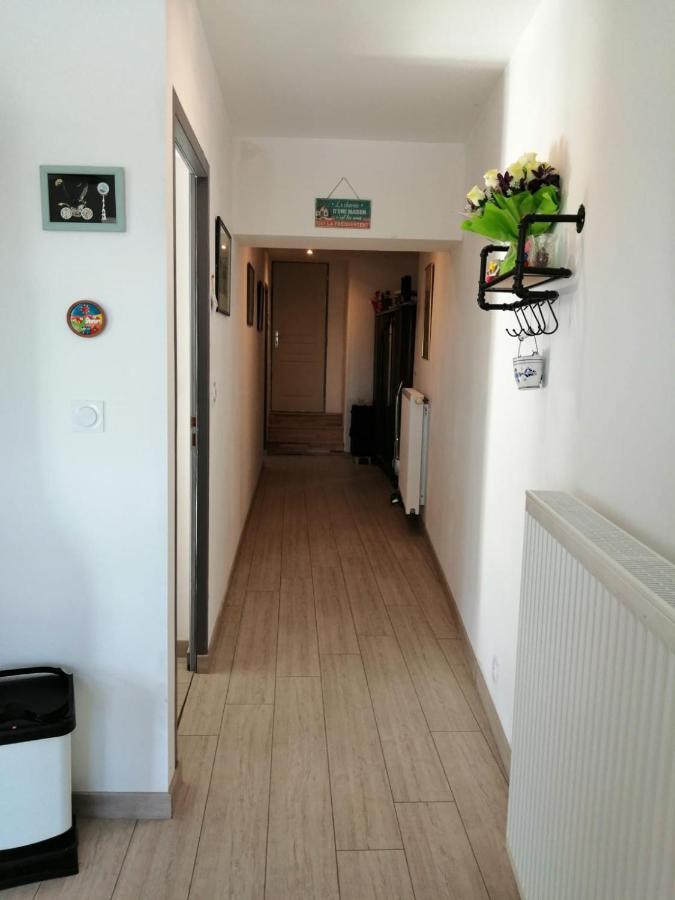 Les Gremilles Bed & Breakfast Bassoncourt Eksteriør bilde